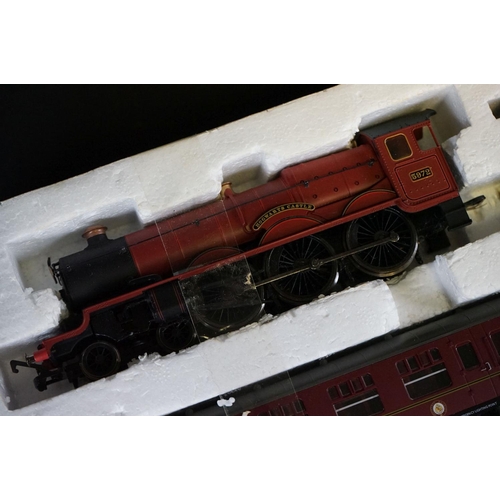 128 - Boxed Hornby OO gauge R1095 Harry Potter and The Order of The Phoenix electric train set, appears to... 