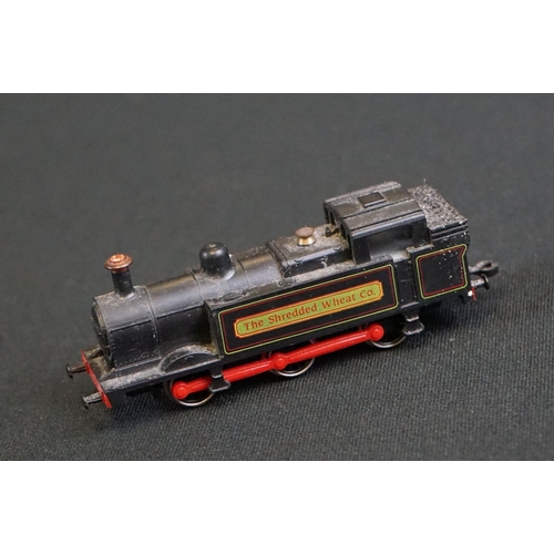 132 - Two boxed Graham Farish N gauge locomotives to include 1404 Hall Class GWR and 1104 Pannier Tank GWR... 