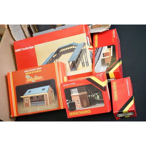 136 - Quantity of Hornby OO gauge model railway to include Goods ShedGWR Footbridge and various trackside ... 