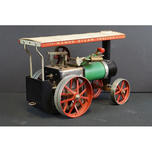 138 - Mamod Steam Tractor TE1A plus a boxed Merit Steam Engine (tatty box) and a group of steam accessorie... 