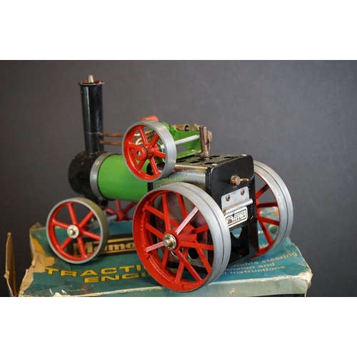 142 - Boxed Mamod Traction Engine TE1A (model gd overall, poor box with tape repairs) plus a group of OO g... 