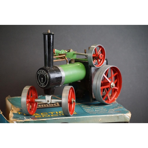 142 - Boxed Mamod Traction Engine TE1A (model gd overall, poor box with tape repairs) plus a group of OO g... 