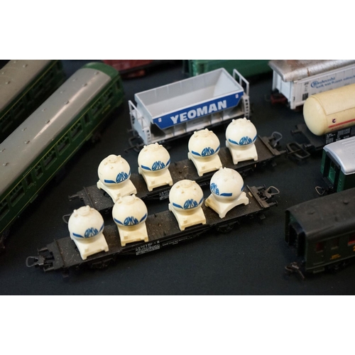 94 - Around 35 HO / OO gauge items of rolling stock, mainly coaches to include Triang, Lima, Dapol etc