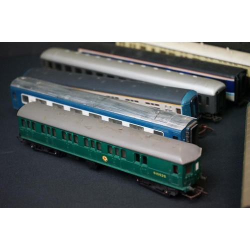 94 - Around 35 HO / OO gauge items of rolling stock, mainly coaches to include Triang, Lima, Dapol etc