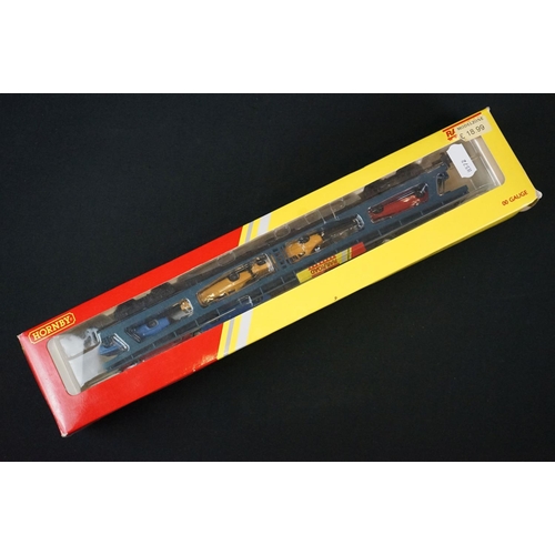 95 - Quantity of OO gauge model railway to include 3 x boxed items of Hornby rolling stock (R6369 Breakdo... 