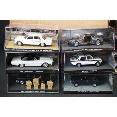 1158 - 54 Cased James Bond 007 GE Fabbri & Eaglemoss Collections diecast models. Diecast ex, cases gd (2 bo... 