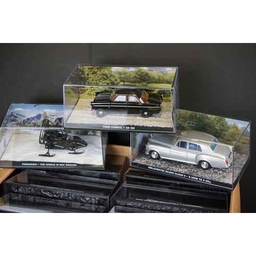 1158 - 54 Cased James Bond 007 GE Fabbri & Eaglemoss Collections diecast models. Diecast ex, cases gd (2 bo... 