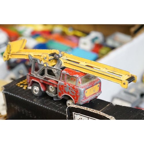 1171 - Around 60 play worn diecast models to include Matchbox, Corgi and Zylmex examples, featuring Matchbo... 