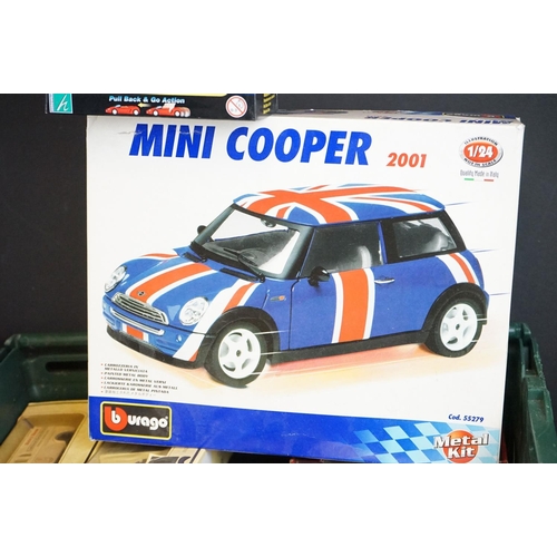 1174 - Around 90 Boxed diecast models to include Corgi, Lledo, Matchbox, Oxford Diecast, Cararama and Major... 