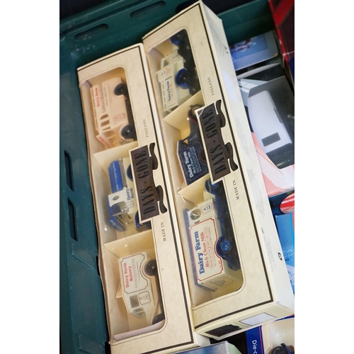 1174 - Around 90 Boxed diecast models to include Corgi, Lledo, Matchbox, Oxford Diecast, Cararama and Major... 