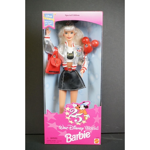 429 - Barbie - 10 Boxed Mattel Barbie, Sleeping Beauty 20489, Snow White 21130, Snow White 19898, Elizabet... 