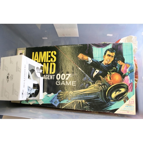 277 - James Bond - A large collection of James Bond collectables & games to include Spear's James Bond 007... 