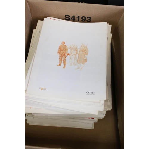 280 - Around 100 Del Prado ' Men At War ' metal figures, with a quantity of associated booklets. Figures a... 