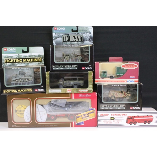 1229 - Collection of 15 boxed diecast models, mainly military examples, to include 7 x HM HobbyMaster, Corg... 