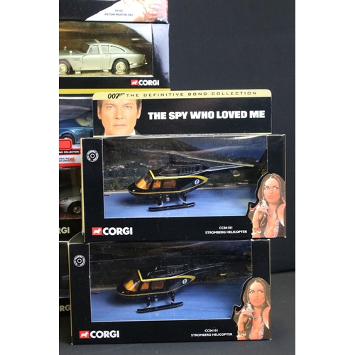 1236 - 32 Boxed Corgi James Bond 007 diecast models to include The Definitive Bond Collection, The Director... 