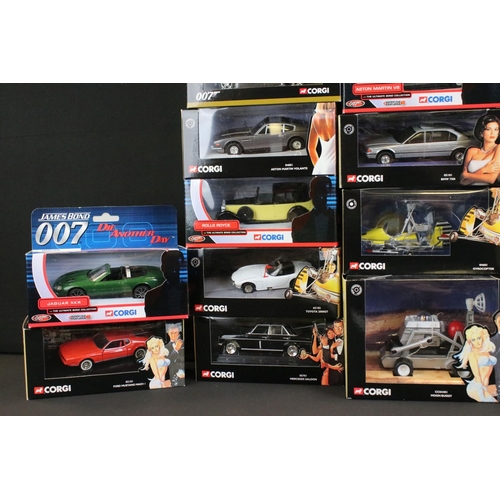 1236 - 32 Boxed Corgi James Bond 007 diecast models to include The Definitive Bond Collection, The Director... 