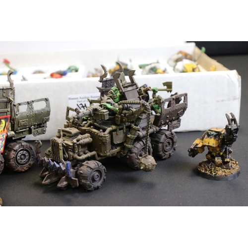 176 - Games Workshop / Fantasy Gaming - Quantity of metal & plastic figures to include painted and unpaint... 