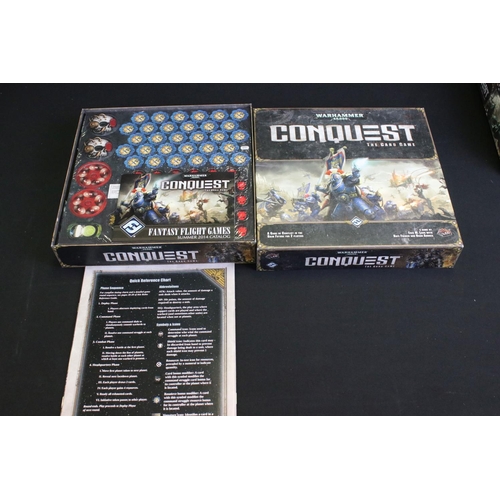 182 - Fantasy / Strategy / Card Gaming - Around 12 boxed Warhammer games to include Judge Dredd Citi Block... 