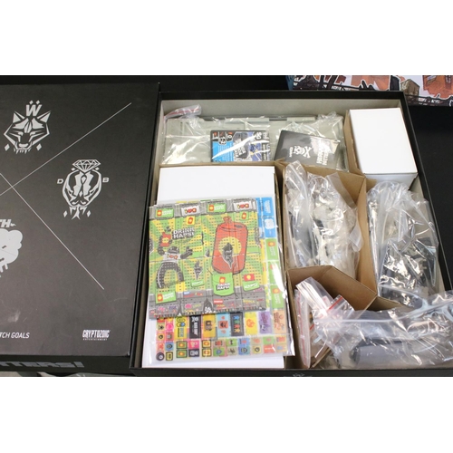 189 - Games Workshop / Fantasy Gaming - Five boxed Weta Workshop GKR Heavy Hitters sets and accessories to... 