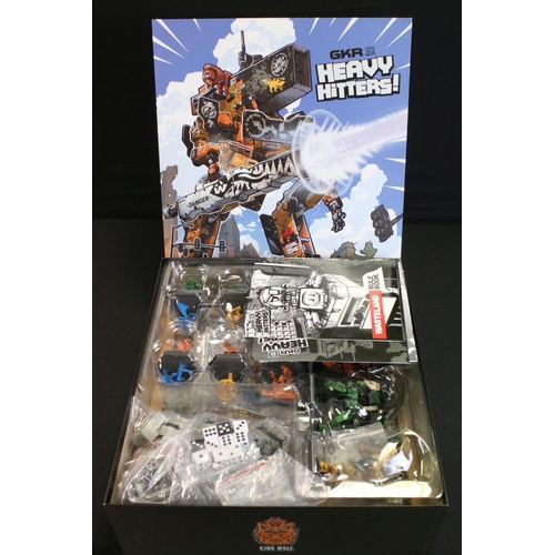 189 - Games Workshop / Fantasy Gaming - Five boxed Weta Workshop GKR Heavy Hitters sets and accessories to... 