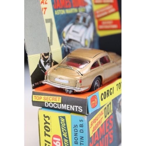 1386 - Boxed Corgi 261 James Bond 007 Aston Martin DB5 diecast model with ejector figure and secret instruc... 