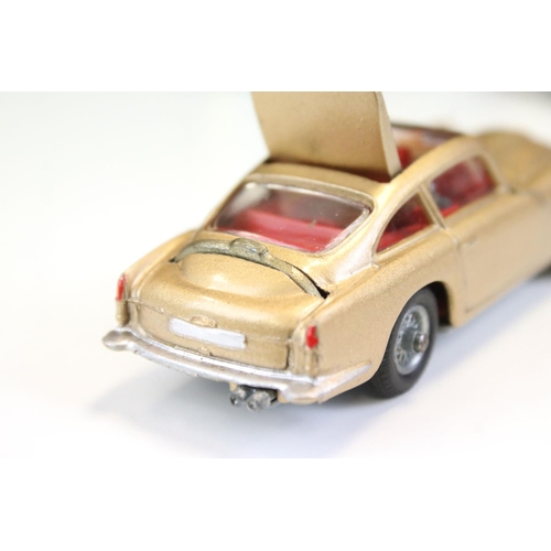 1386 - Boxed Corgi 261 James Bond 007 Aston Martin DB5 diecast model with ejector figure and secret instruc... 