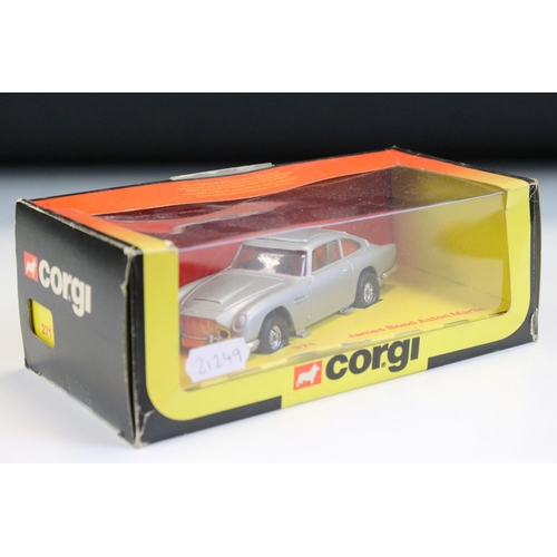 1412 - Boxed Corgi 271 James Bond 007 Aston Martin diecast model, diecast excellent with 2 x ejector figure... 