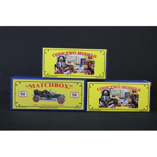 1197 - 10 Boxed Matchbox diecast models to include Jim Beam Peterbilt Truck, Code Two Models etc, vg