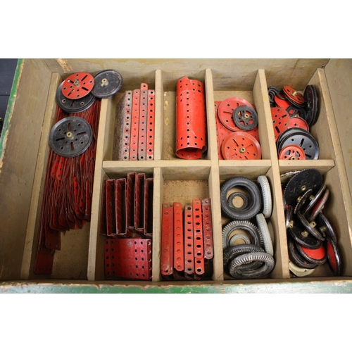 354 - Collection of play worn early-to-mid 20th C Meccano to include a boxed Meccano Outfit no. 3 (appears... 