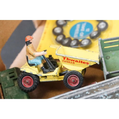 1290 - Collection of mid 20th C play worn diecast models, road signs & street furniture, to include Dinky, ... 