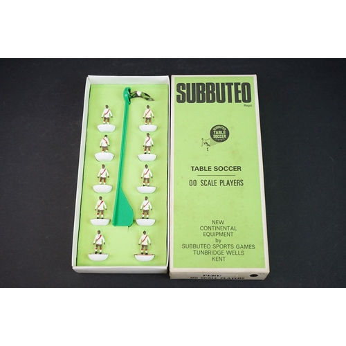 299 - Subbuteo - Six boxed HW Subbuteo International teams to include Peru, Argentina, Mexico, Chile, El S... 