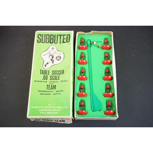 302 - Subbuteo - Four boxed teams, circa 1970s, to include  Leeds Utd, Coventry City, England & 175 Haiti,... 