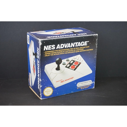 385 - Retro Gaming - Boxed Nintendo NES Deluxe Set with Duck Hunt game plus a boxed NES Advantage