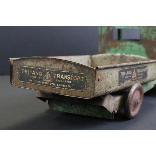 291 - Triang Transport 1920's tinplate tipper truck with green cab & chassis (shows heavy play wear / weat... 