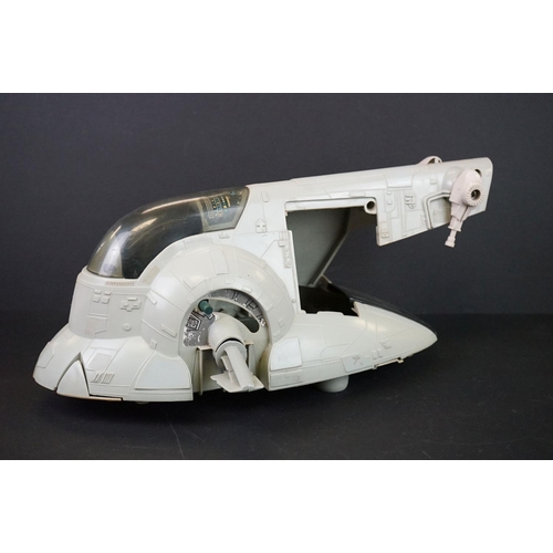 395 - Star Wars - Original Slave I Vehicle (missing Carbonite & Rear Hatch) along with a TaunTaun & Hoth W... 