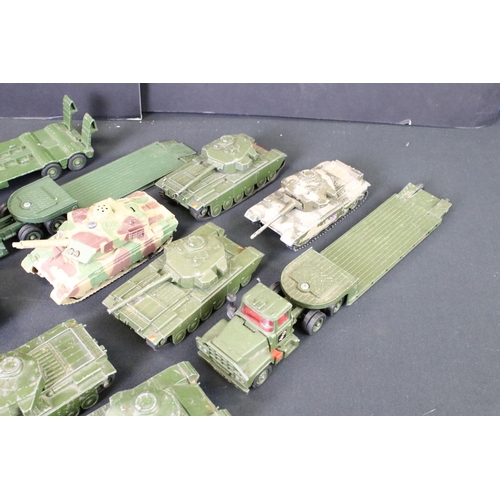 1275A - 10 Mid 20th C onwards play worn diecast military models to include Dinky & Corgi examples featuring ... 