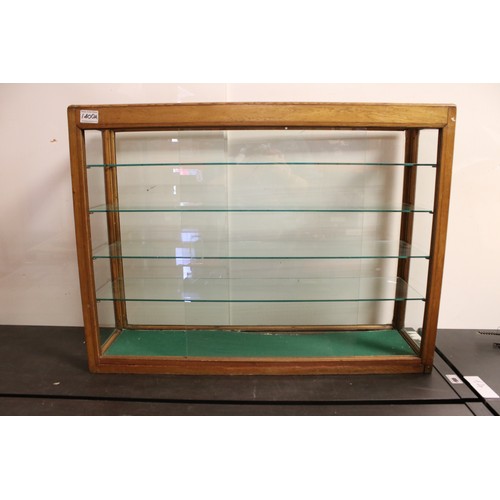 1400A - Dinky Toys point of sale shop counter display cabinet circa 1950's.  Three internal glass shelves.  ... 