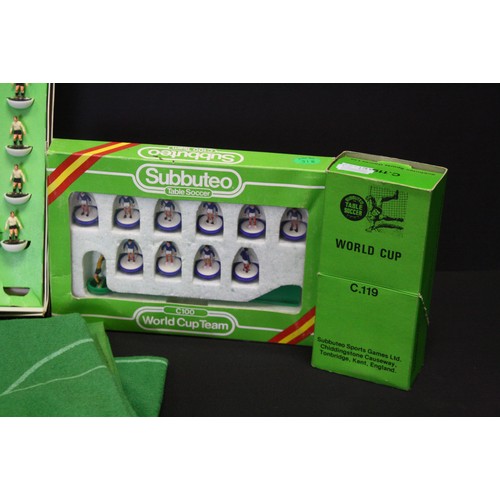 302A - Subbuteo - Four boxed Table Soccer teams to include 2 x HW (Ref. 10 Fulham / Derby - missing one pla... 