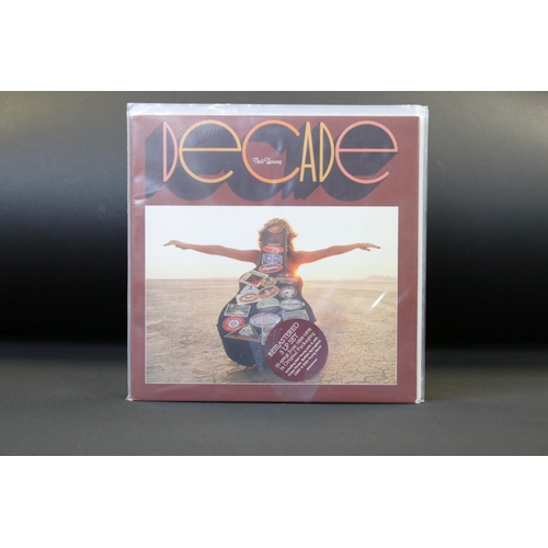 304 - Vinyl - 19 Garage / Psych / Rock LPs including LPs by American bands to include Neil Young Decade (3... 