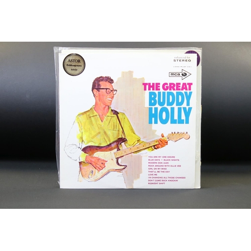 323 - Vinyl - 31 Buddy Holly LPs and 1 Box set including foreign pressings, sealed examples etc.  Vg overa... 