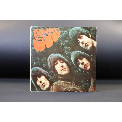 315 - Vinyl - 15 Stereo pressing Beatles LPs including original pressings featuring Please Please Me, Help... 