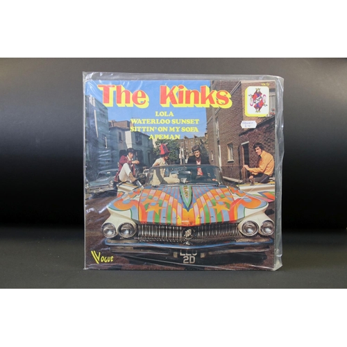 333 - Vinyl - 27 The Kinks LPs spanning their career and including original pressings, foreign pressings e... 