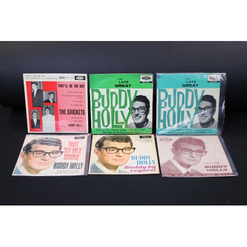 234 - Vinyl / Autographs - 29 Buddy Holly & The Crickets UK EP 7” 45rpm singles, including many tri-centre... 