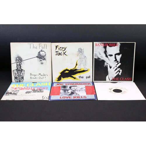 651 - Vinyl – 11 The Clash / The Fall / The Police 7” singles to inbclude: The Fall (2 singles), The Clash... 