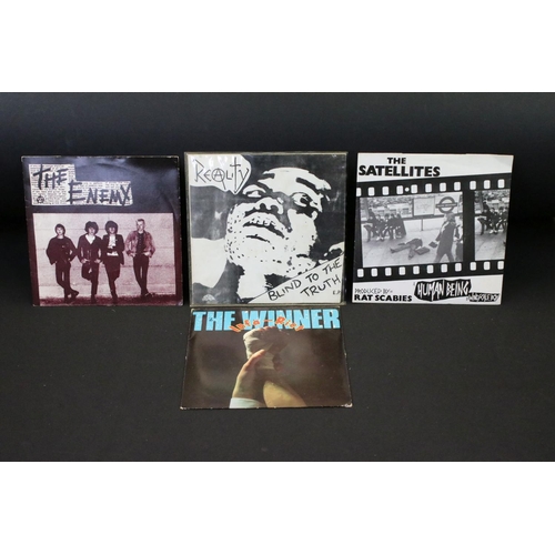 652 - Vinyl - Punk - 10 2nd generation original UK punk rarities 7” to include: Discharge (2 singles), Att... 