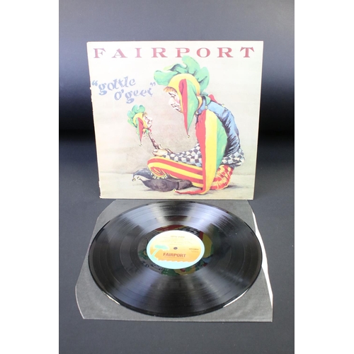 146 - Vinyl - 4 original albums by Fairport Convention to include: What We Did On Our Holidays (original p... 