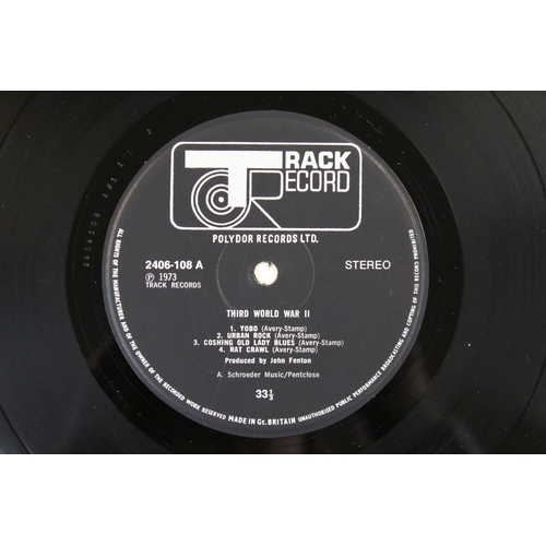 161 - Vinyl - Third World War – Third World War II, original UK 1st pressing Track Records, 2406 108. VG /... 