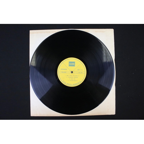 170 - Vinyl - 3 original pressing albums by Stray to include: Stray (1st pressing Malaysia / singapore yel... 