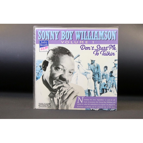 393 - Vinyl - 13 Blues LPs, 1 box set and 1 EP to include Muddy Waters x 2, Bukka White, Sonny Boy William... 