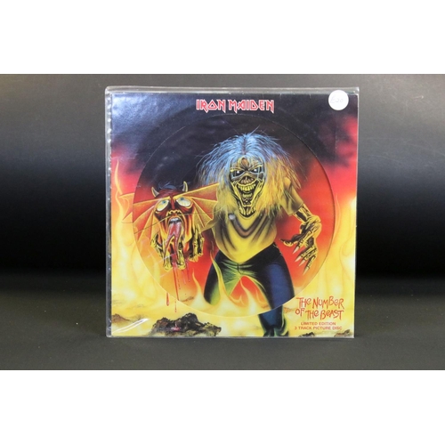 456 - Vinyl - Iron Maiden, 5 albums and two 12” picture discs to include: Somewhere Back In Time - The Bes... 